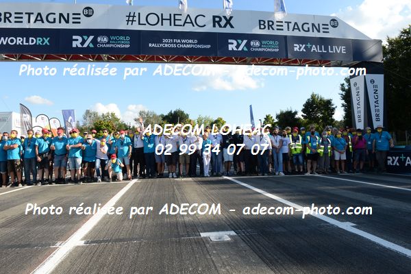 http://v2.adecom-photo.com/images//1.RALLYCROSS/2021/RALLYCROSS_LOHEACRX _2021/AMBIANCE_DIVERS/40E_4323.JPG